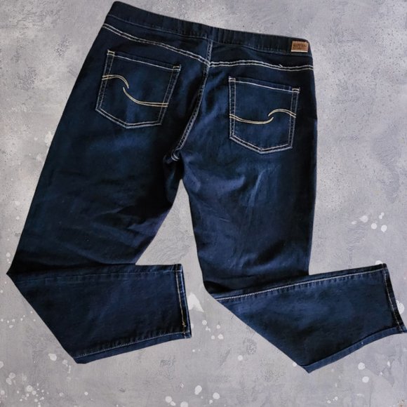 LEVI's SIGNATURE GOLD Pull On Skinny Legging Jeans Size XL - Picture 2 of 8